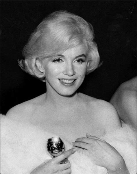 marilyn monroe golden globe|marilyn monroe golden globes 1960.